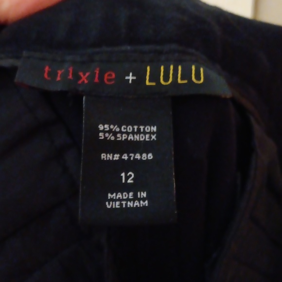 Trixie + Lulu Black Pants - 12 - Picture 3 of 3